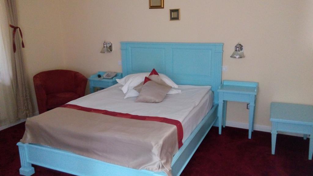 Hotel Bastion Sinaia Dış mekan fotoğraf