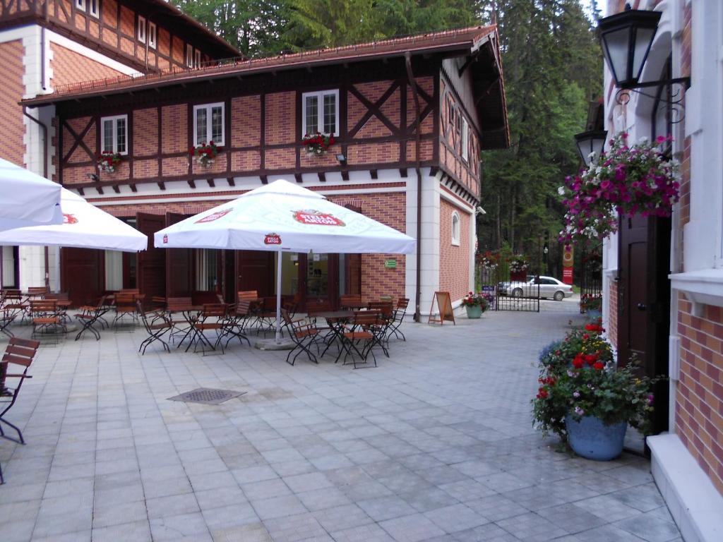 Hotel Bastion Sinaia Dış mekan fotoğraf